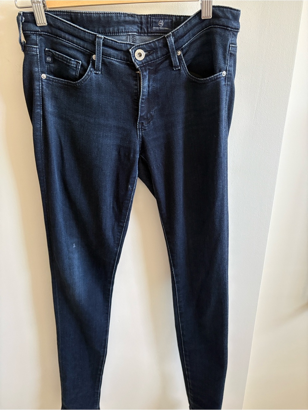 Ag Adriano Goldschmied Women's Dark Indigo Skinny Jeans size 26 - Picture 3 of 9